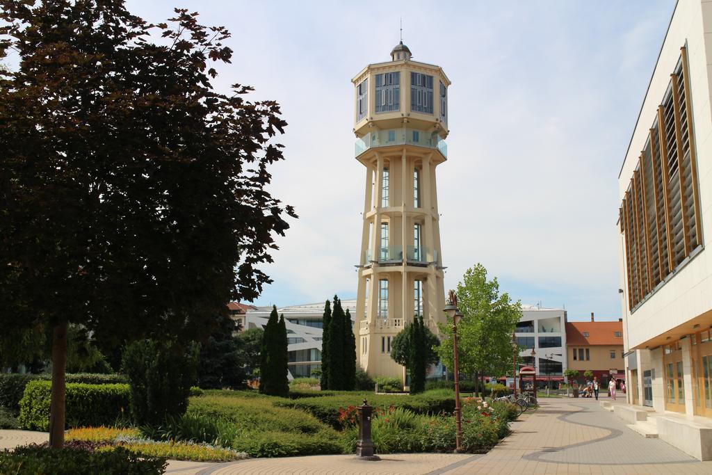 Bamboo Wellness Apartment Siófok Kültér fotó